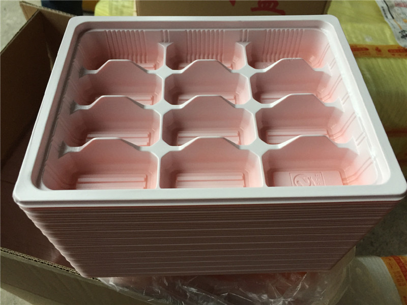 12格一百套是红黑款     包邮江浙沪皖  其它地区暂不包邮