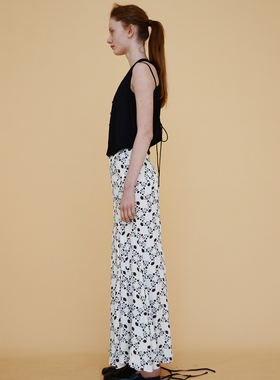 清仓处理夏季女装黑色无袖背心马甲上衣