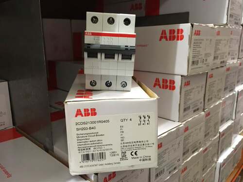 议价全新原装ABB微型断路器，SH203-B40 / SH203-C40￥