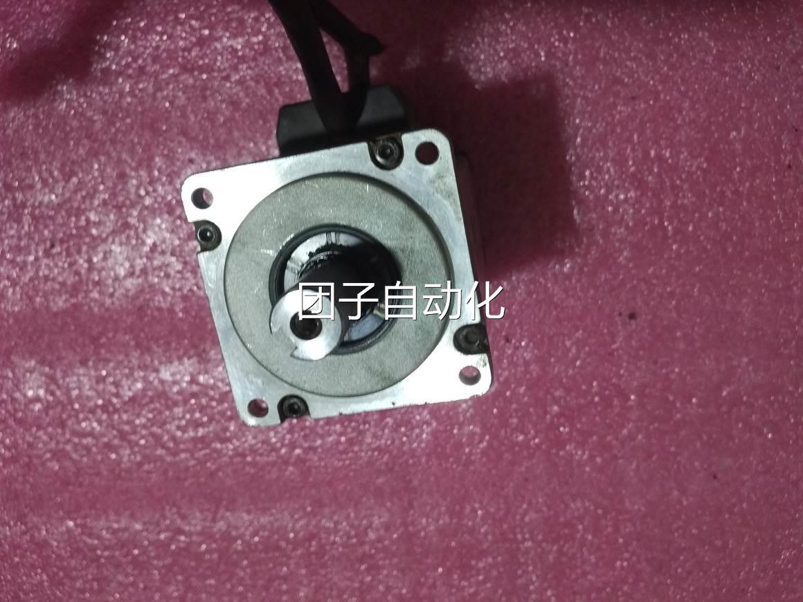 A松下电机MHMJ042G1U（400W) 实物图，功能完好，现货询价