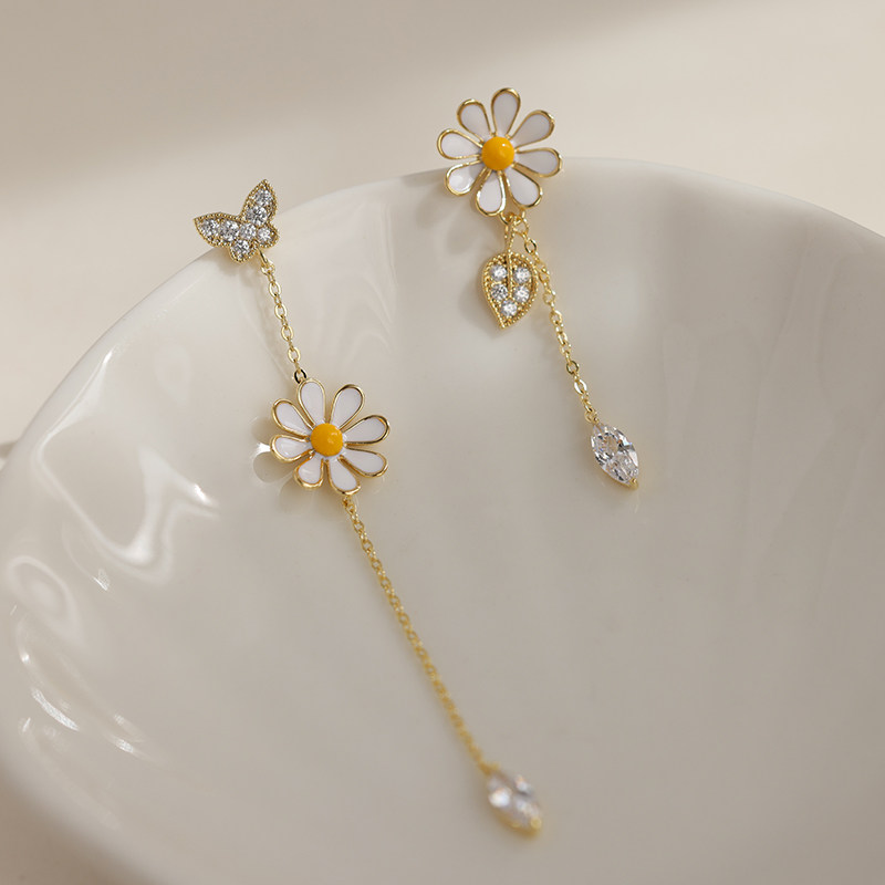 小雏菊耳钉白色花朵耳环不对称925银针耳饰女设计感小众流苏耳坠