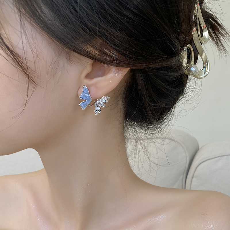 水晶蝴蝶耳环小众设计感高级气质耳钉可爱甜美925银针耳饰女简约
