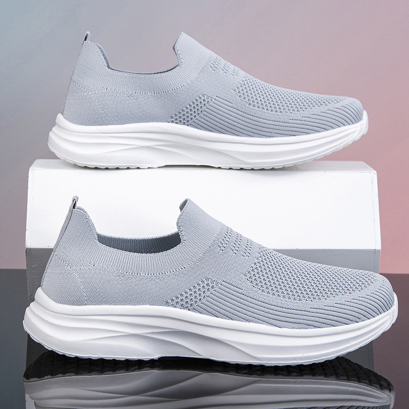 男鞋春秋新款飞织透气休闲鞋