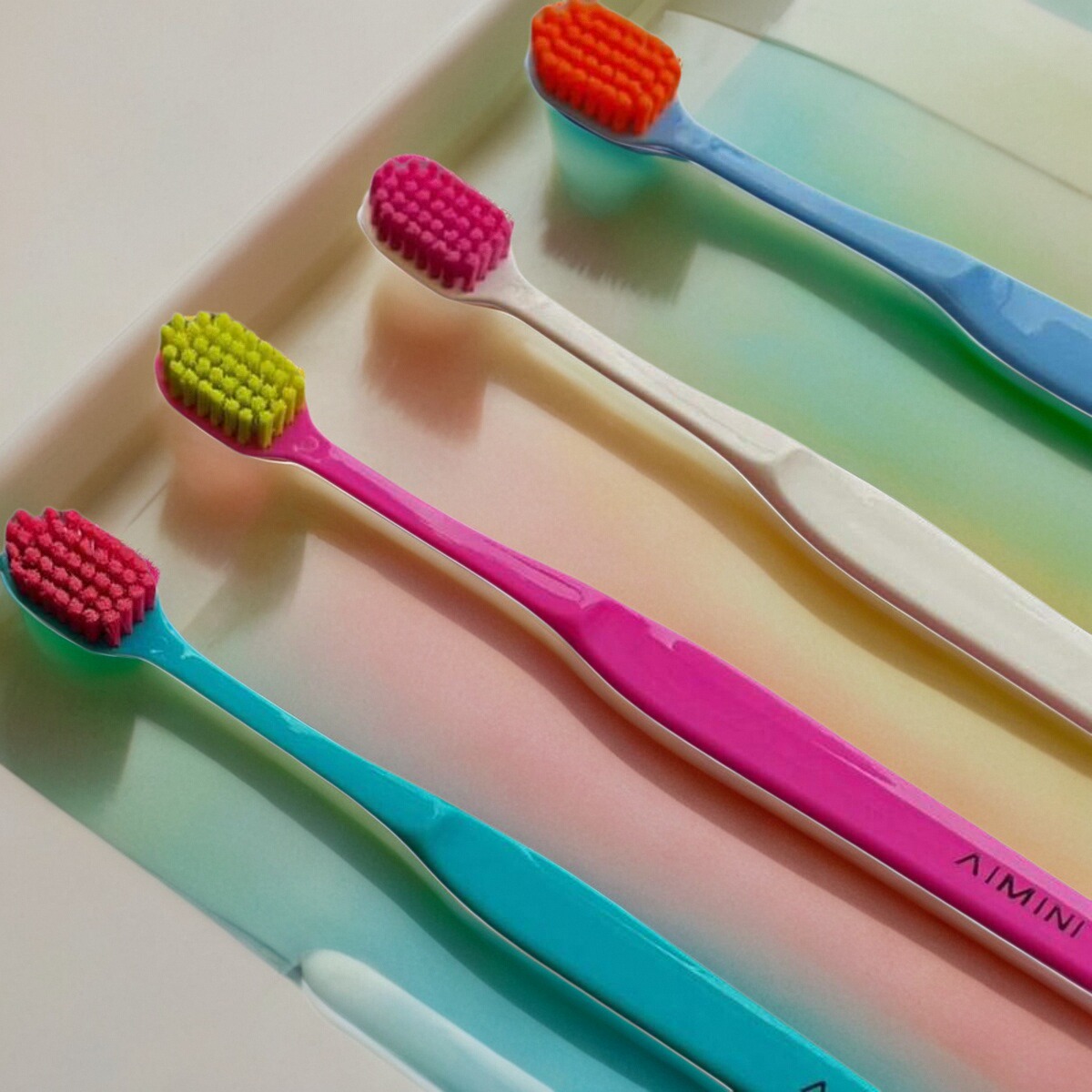 AIMINI艾米尼玛卡牙刷软毛护龈
