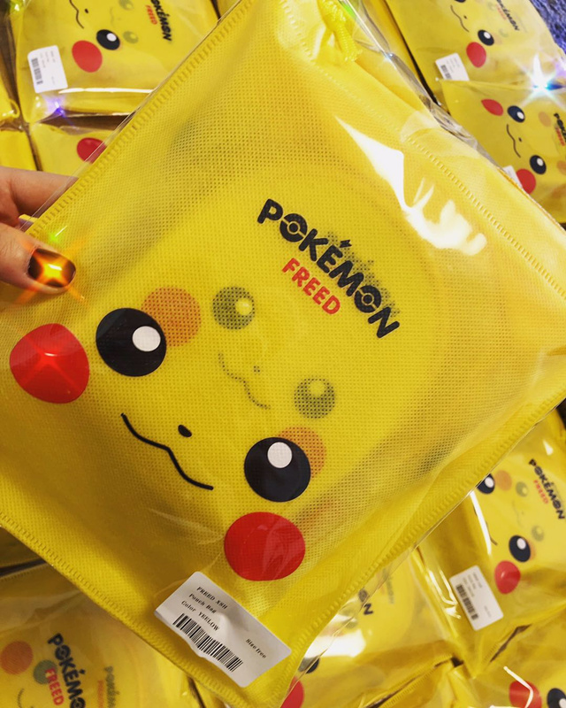 FREEDSH X PIKA 皮卡丘斜跨包胸包INS卡通复古可爱MINI小背包钱包