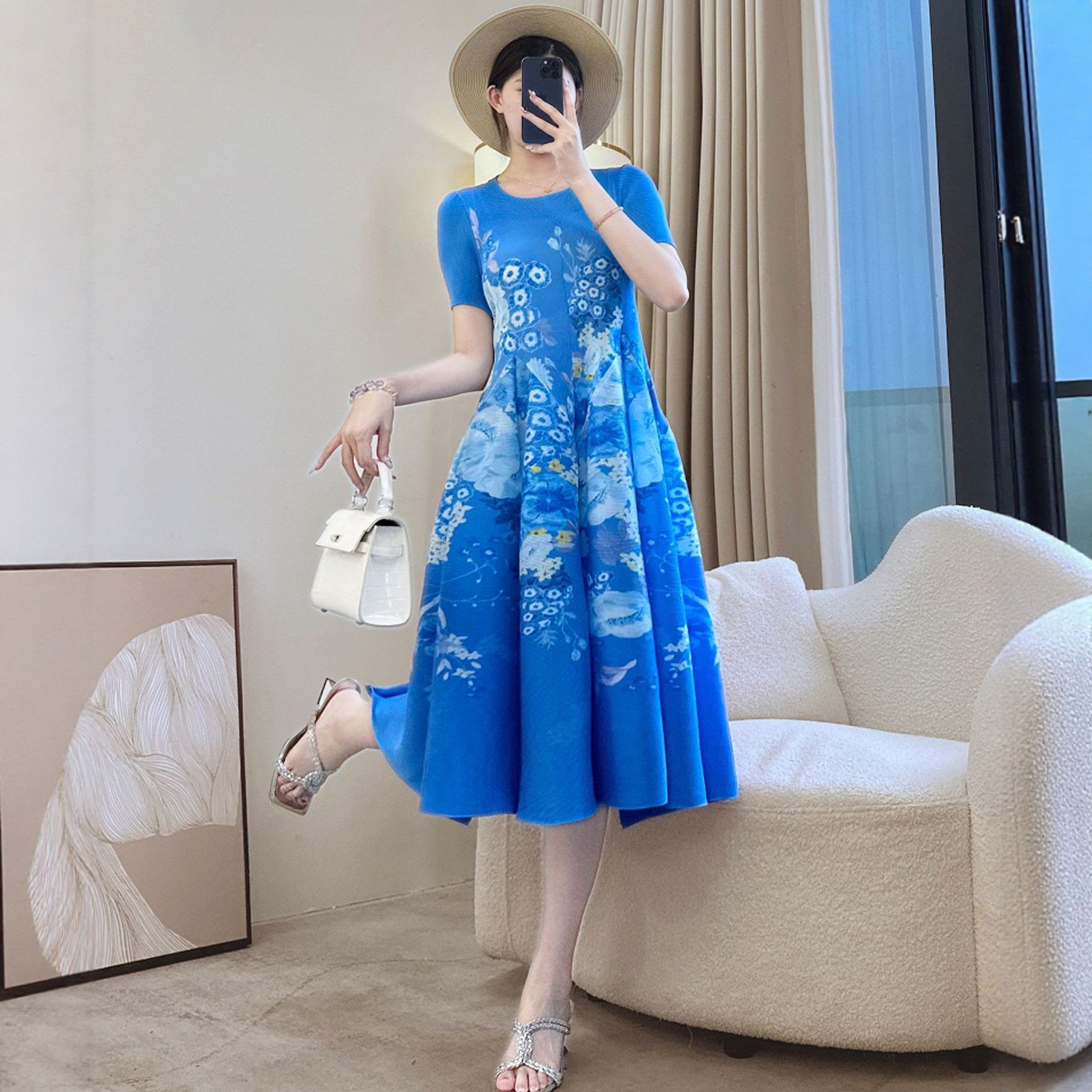 夏季度假风显瘦大摆印花中长裙子