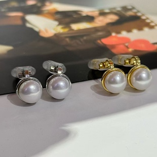 简单珠珠耳夹7.5-8mm强光几乎无瑕天然高品质淡水珍珠14k注金两色