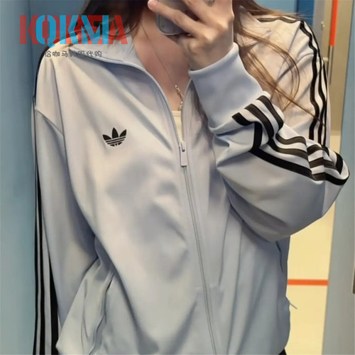 阿迪达斯Baby蓝复古休闲夹克外套