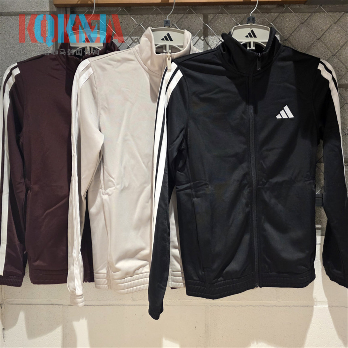 阿迪达斯Adidas三叶草女子美式复古休闲运动修身夹克外套 JC8889