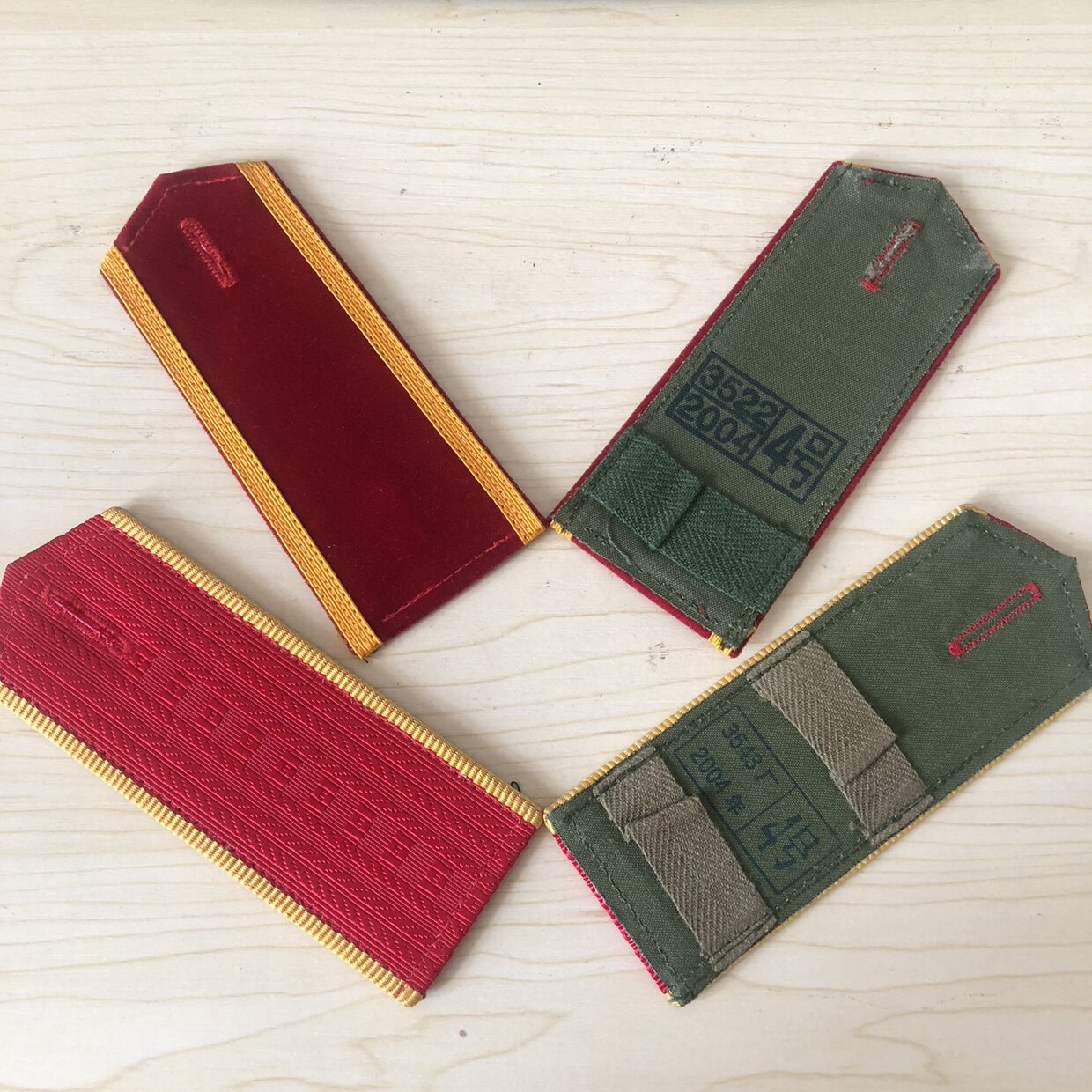 库存原品红色肩章学员软肩硬肩收藏品