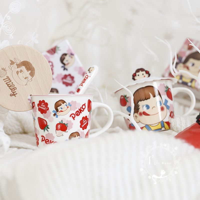 陶瓷盖收藏送勺子不二家牛奶-妹妹草莓卡通陶瓷马克杯水杯情侣杯