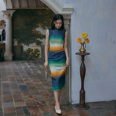 茉茉春夏 完全无袖有省侧拉链中款复古摩登日常港式苎麻旗袍 大理