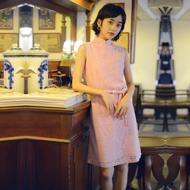 茉茉日常通勤蕾丝连衣裙