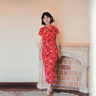 茉茉元旦 短袖连袖有省侧拉链嵌条中款复古日常港式棉绸旗袍 烟花