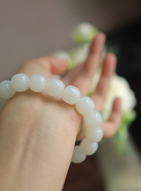 天然和田玉俄白圆珠单圈手饰