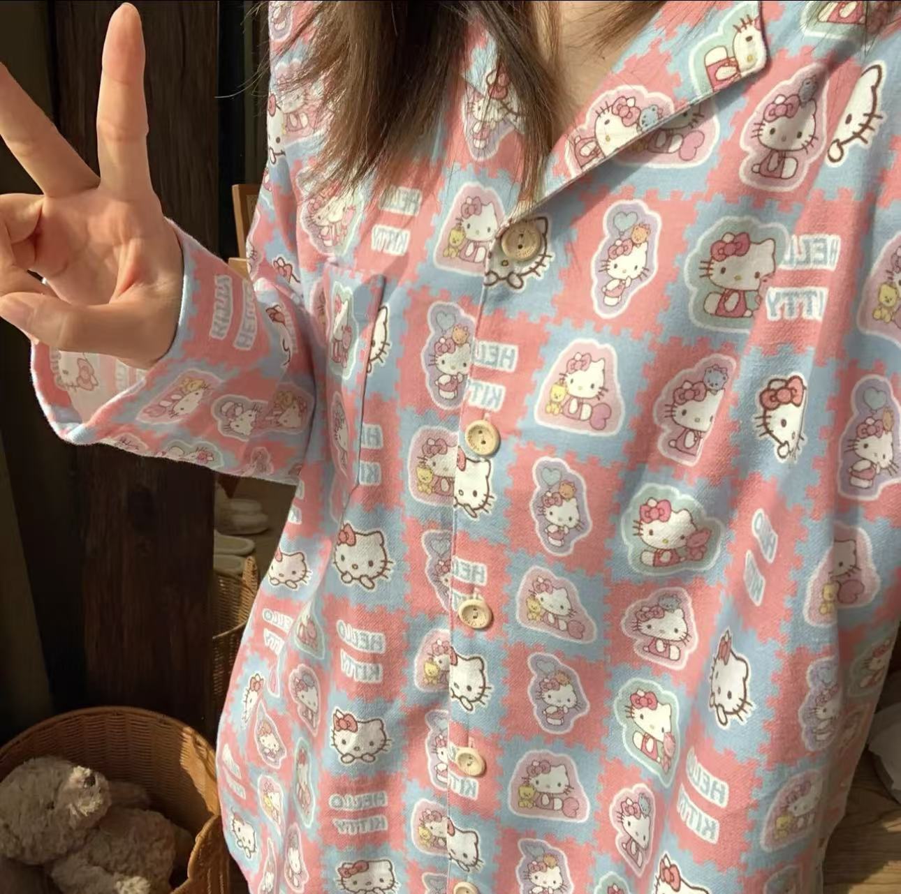 秋冬上新~可爱格子Kitty纯棉磨毛西装领长袖长裤睡衣女家居服外出