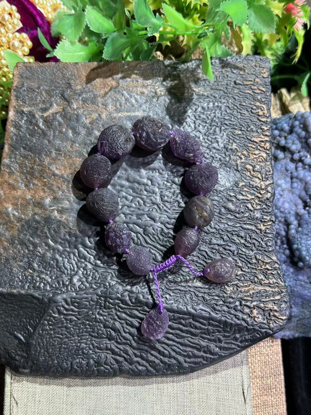 紫罗兰玛瑙手串 鱼籽紫罗兰玛瑙  天然明紫色紫罗兰玛瑙手串