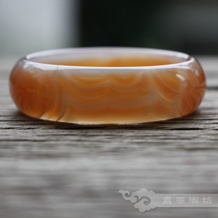 『青禾淑坊 』天然橙粉玛瑙手镯{今月曾经照古人} 古典宽镯56.5MM