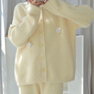 冬季珊瑚绒睡衣女款2025年新款加绒加厚开衫宽松可外穿家居服套装