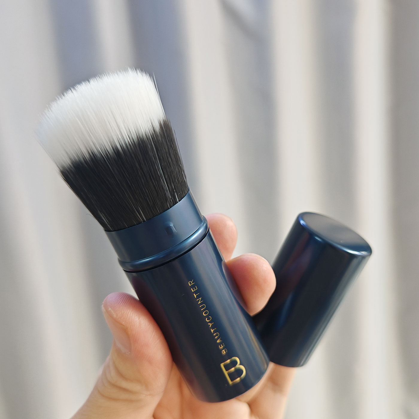 出美原单B家便捷式散粉刷蜜粉刷腮红刷收缩刷定妆刷伸缩化妆刷