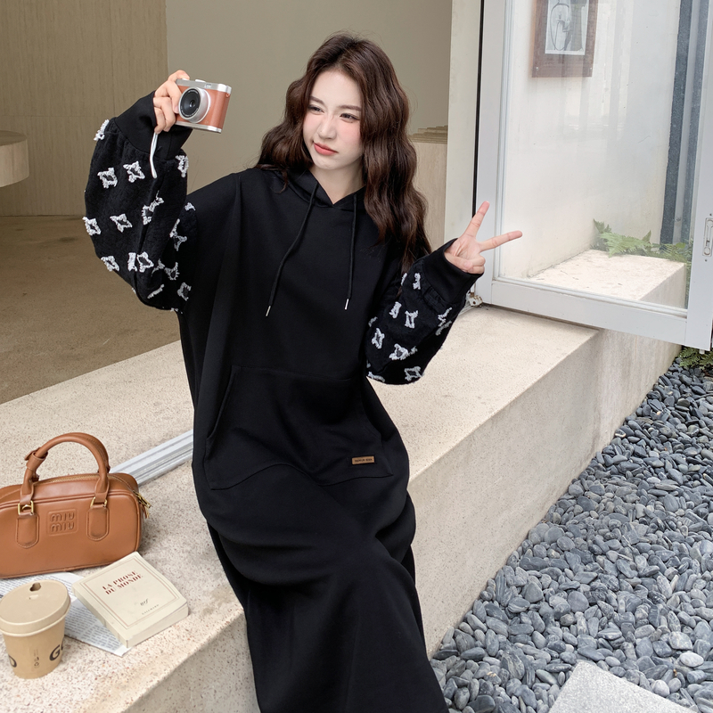 【新款】牛仔烂花拼接连帽卫衣裙2562-P135-K198，女装连衣裙，柏妮丝绮