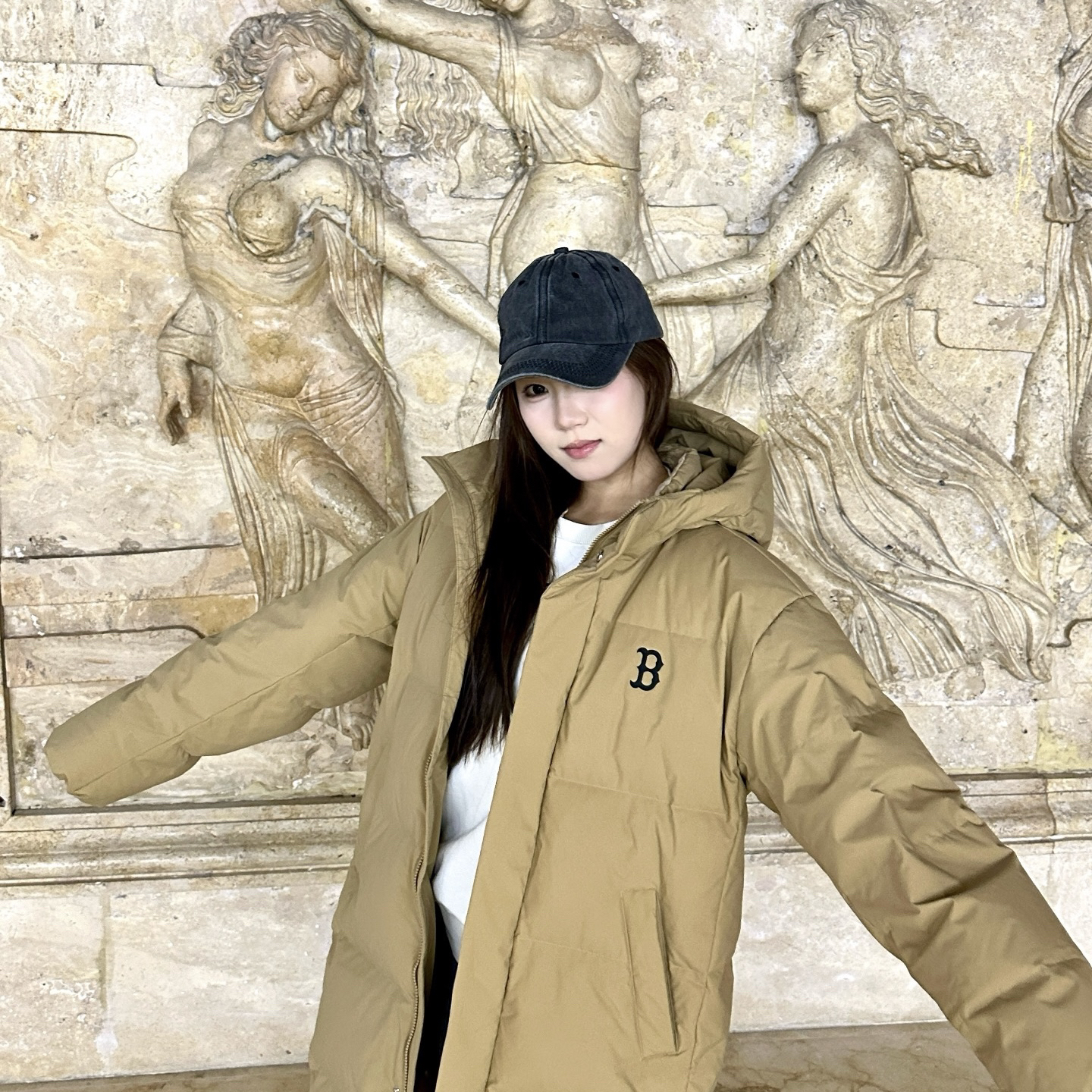 MLB 波士顿红袜队宽松立体胶印印花连帽拉链长款羽绒服 3ADJB1846