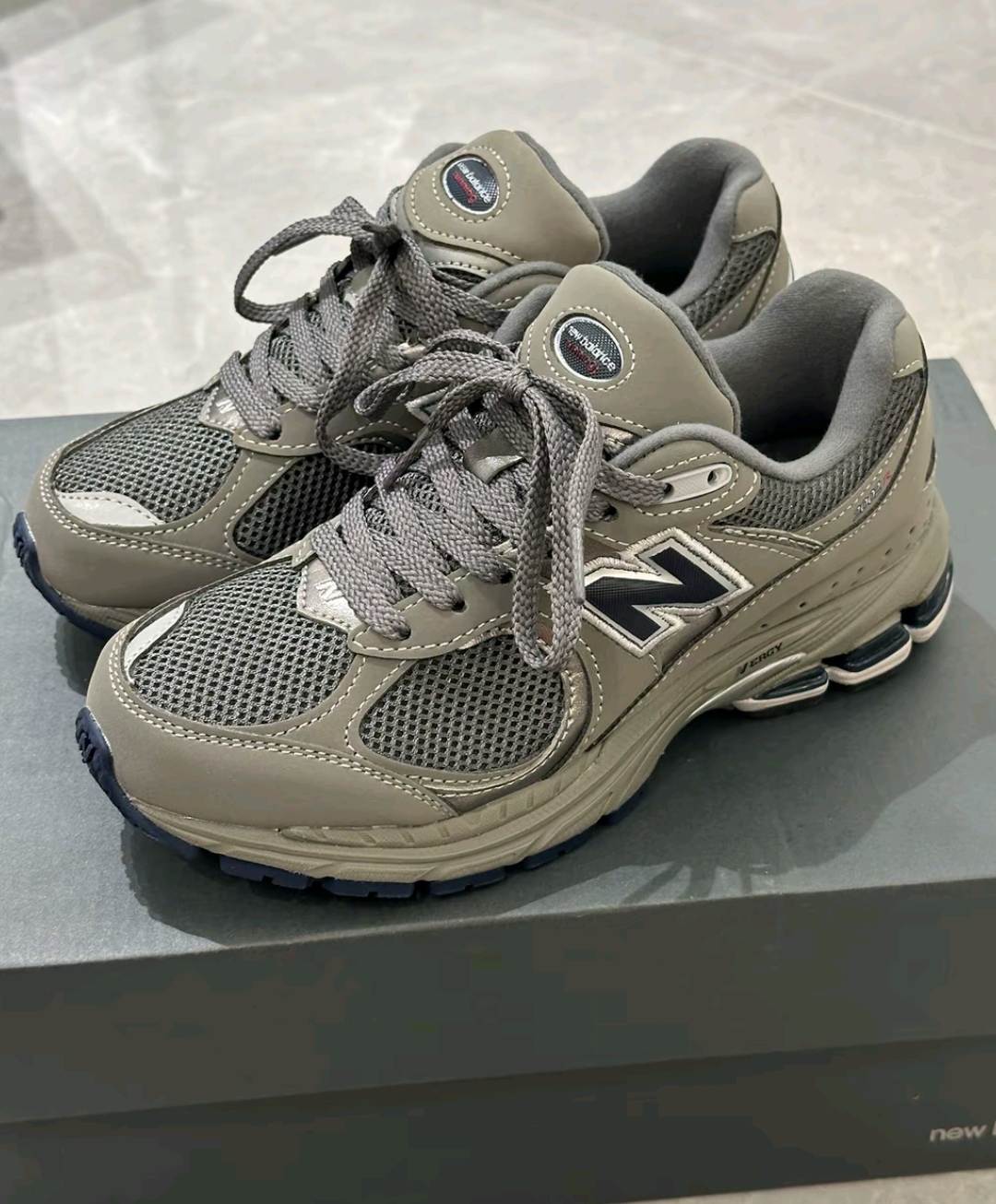 New Balance 2002R网布织物低帮生活休闲鞋男女同款ML2002RA-D