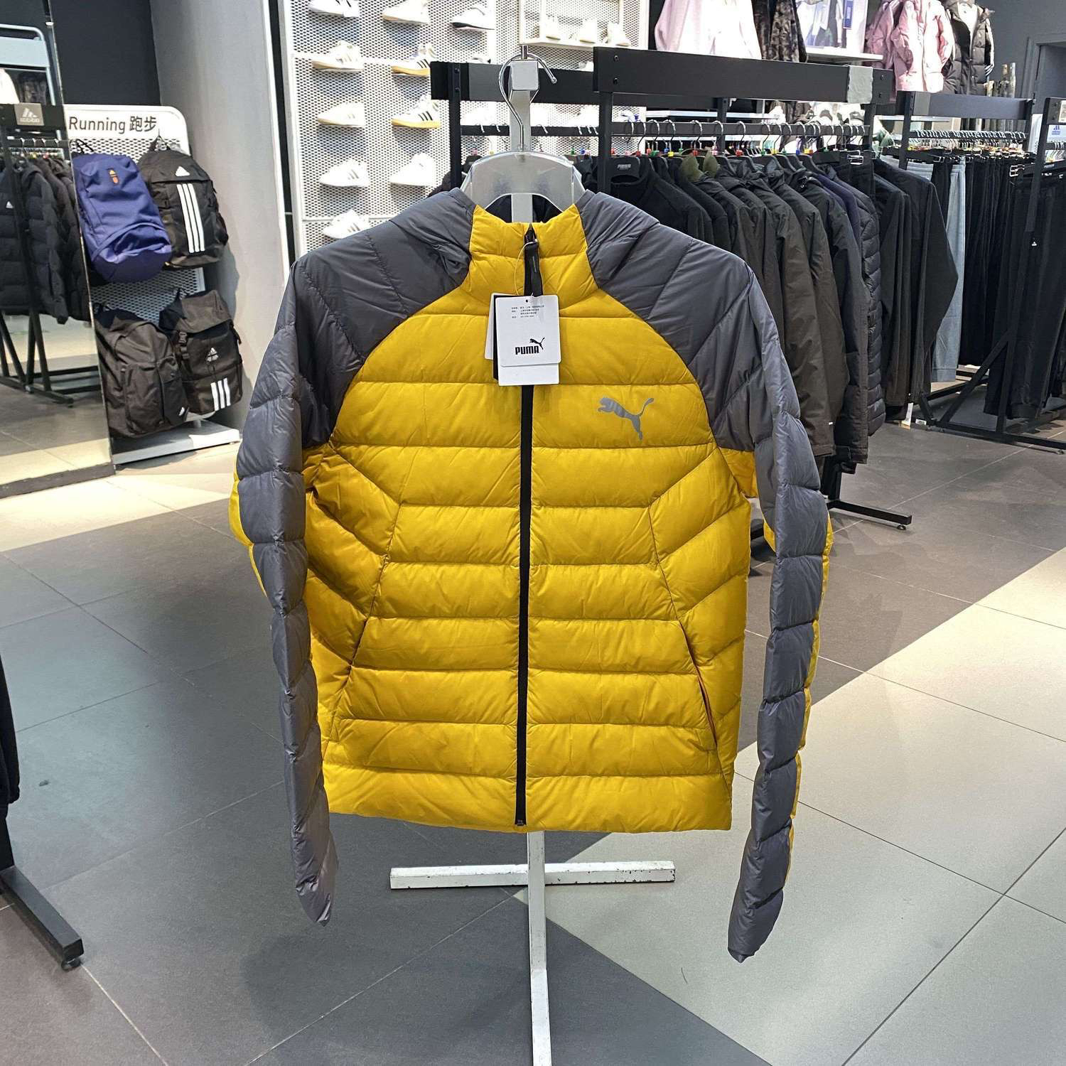 PUMA彪马轻薄羽绒服外套男2023新款运动服拼接保暖夹克672911-39