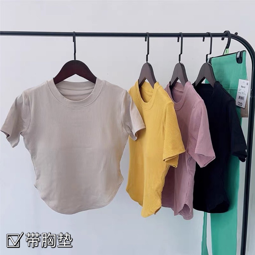春夏新款带胸垫高弹瑜伽服 女短袖透气亲肤健身上衣修身运动T恤,运动服/休闲服装,健身衣,淘宝优惠券,粉丝福利购,淘宝优惠卷