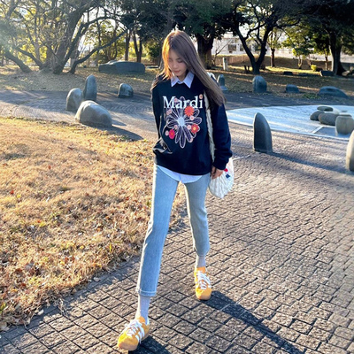 浅蓝色直筒小个子八九分烟管裤子