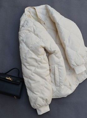 菱形压格面包羽绒服 棒球宽松 女 90绒比 保暖Z050401 GC192