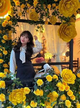 仿真花藤黄色玫瑰花打卡造景花装饰网红瀑布网红拍照暖黄玫瑰花藤