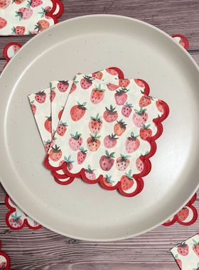 跨境现货红色草莓印花切边鸡尾酒纸巾酒吧派对用纸满版印花纸巾