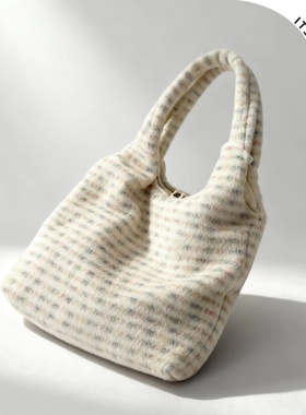 ITSOUMEI针织编织托特包女百搭大容量单肩毛绒彩色条纹通勤大包包