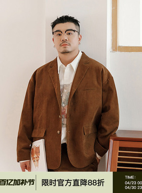 韦恩泽维尔大码纯棉灯芯绒西服男装宽松三排扣休闲长袖西装8951
