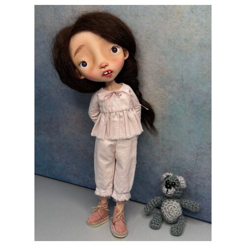 铰接式 BJD 娃娃。 俄罗斯手工玩偶