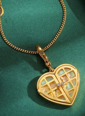 轻奢高级感可打开蝴蝶爱心盒吊坠项链铜镀金配饰挂件毛衣链女礼物