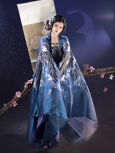 汉服出租绛悠堂蝴蝶蛊重工刺绣大袖衫国风大摆拼接诃子裙仙气飘逸