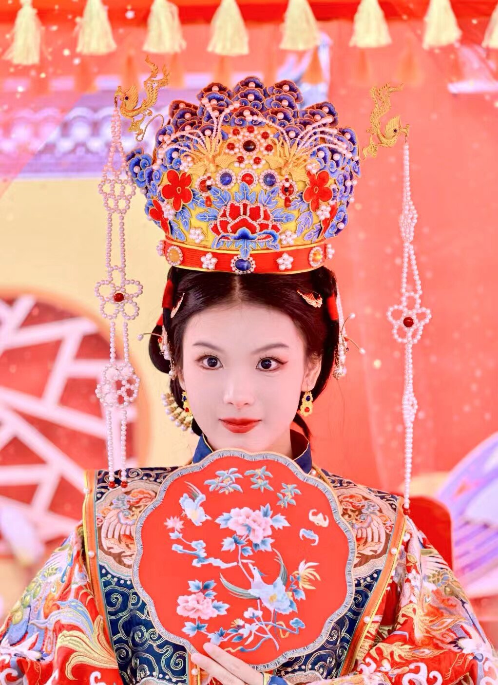 凤冠出租  比翼双凤冠汉服婚礼新娘发饰汉服发冠鹅毛仿点翠