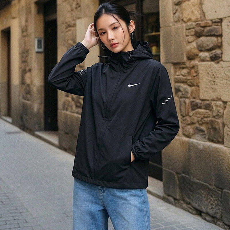 Nike耐克外套女款官方正品运动服2026春季新款黑色训练跑步夹克女
