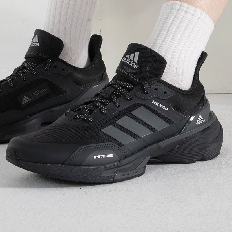 阿迪达斯官方男鞋秋季新款轻便透气运动鞋BOUNCE黑武士跑步鞋子