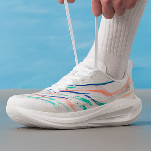 特步一体成型5.0跑鞋男鞋2026春季新款运动鞋缓震健身训练跑步鞋