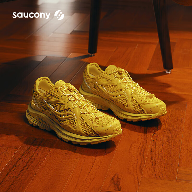 索康尼KINVARA 4 RE男女复古休闲鞋情侣运动鞋透气舒适轻便老爹鞋