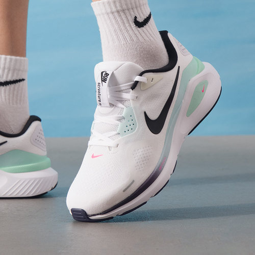 耐克NIKE男鞋秋冬STRUCTURE 26运动鞋训练缓震舒适透气休闲跑步鞋