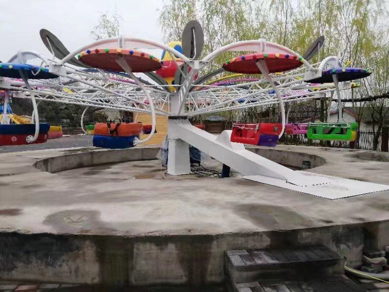 双人飞天  摇头飞椅 旋转飞椅  大型游乐设备  游乐场 游乐设施