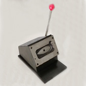 130mmPVC冲卡器书签裁切裁纸机 定做书签叶子形状切卡机5 13cm