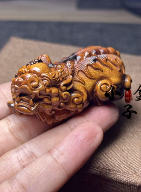 雷击枣木貔貅手把件雷痕雷纹