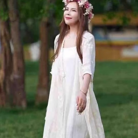 刺绣木耳边苎麻开衫国风连衣裙女