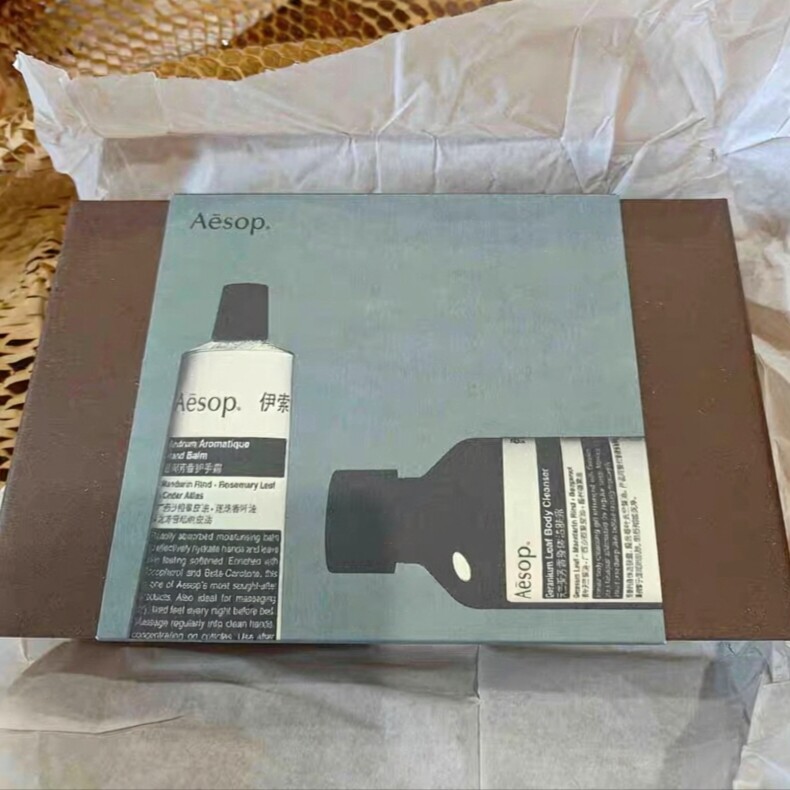 中秋节礼物Aesop伊索套盒赋活芳香洗手液天竺葵厄勒俄斯图片