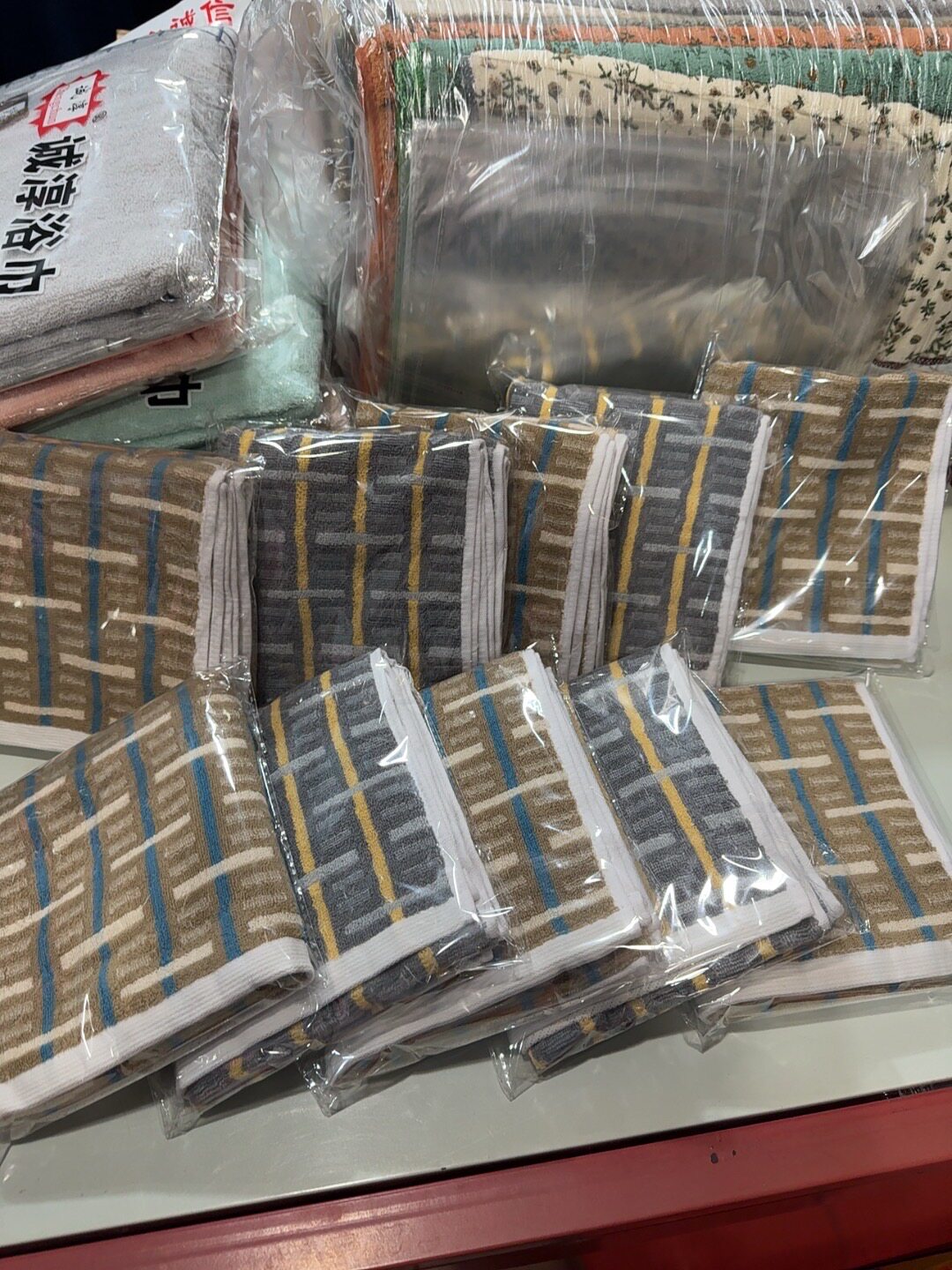 新款毛巾柔软吸水透气亲肤纯棉不掉毛絮家用毛巾